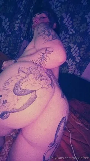 Pixxiefree OnlyFans Leaked Free Thumbnail Picture - #QDb4Zhko0b