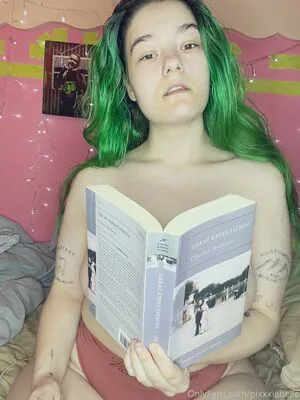 Pixxxiebelle OnlyFans Leaked Free Thumbnail Picture - #6q1MU32ep1