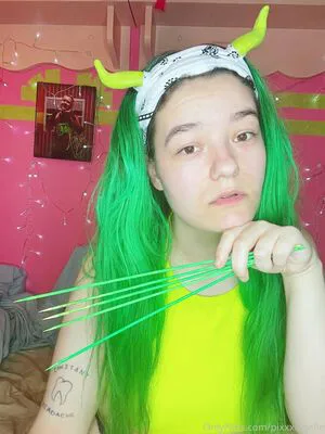 Pixxxiebelle OnlyFans Leaked Free Thumbnail Picture - #WW3XYbLG1C