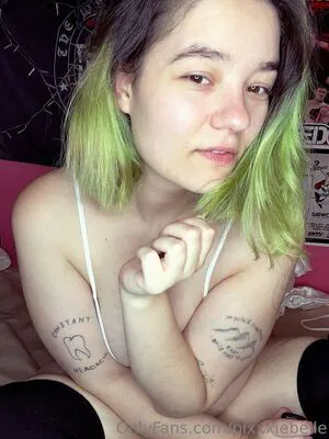 Pixxxiebelle OnlyFans Leaked Free Thumbnail Picture - #at29xwEBSg