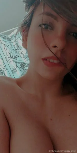 Pizza Alien OnlyFans Leaked Free Thumbnail Picture - #MJgKs5Dm3M