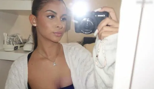 Pkshelenaofficial OnlyFans Leaked Free Thumbnail Picture - #GywBExVYTm
