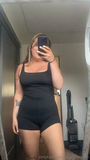Planetmarimari OnlyFans Leaked Free Thumbnail Picture - #0L33X1inm8