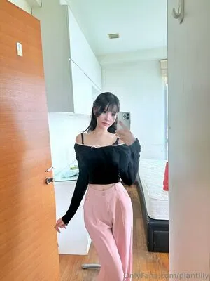 plantlily OnlyFans Leaked Free Thumbnail Picture - #K7AnWBvSqw