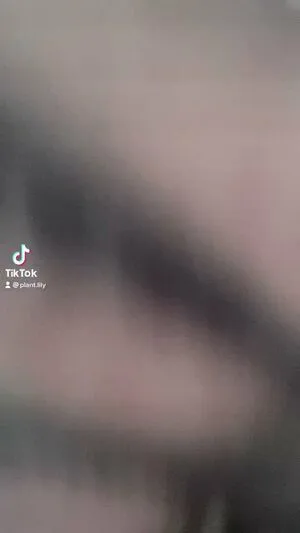 plantlily OnlyFans Leaked Free Thumbnail Picture - #Lyc71tv2mv