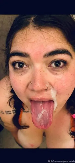 Plantvvitch OnlyFans Leaked Free Thumbnail Picture - #t5OwCv2WIJ