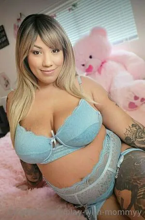 Play With Mommyy OnlyFans Leaked Free Thumbnail Picture - #R7eUyG2str