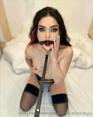 Play With Mommyy OnlyFans Leaked Free Thumbnail Picture - #imTLWgOJcw