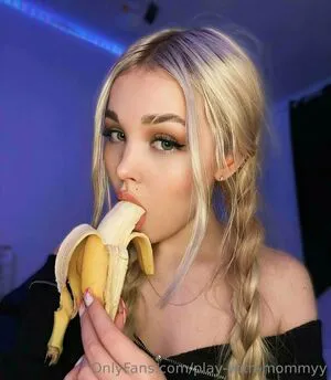 Play With Mommyy OnlyFans Leaked Free Thumbnail Picture - #nFUy7E0GQ0