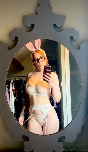 Playful Peaches OnlyFans Leaked Free Thumbnail Picture - #nRdhdHWxou