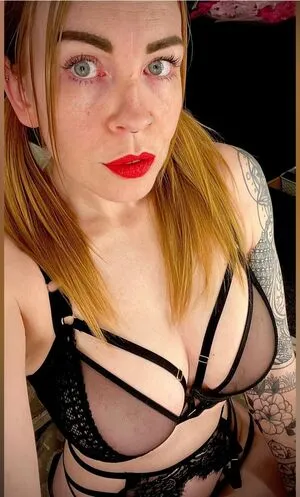 Playful Peaches OnlyFans Leaked Free Thumbnail Picture - #oBACvyb4NF
