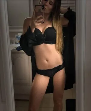 Playfuldeedee OnlyFans Leaked Free Thumbnail Picture - #00lSIneyG1