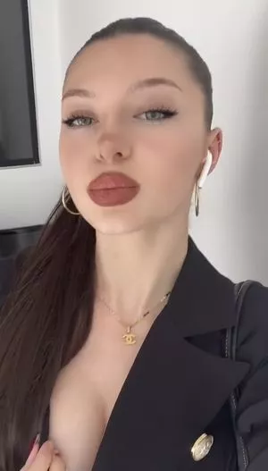 plr.lea OnlyFans Leaked Free Thumbnail Picture - #EsSrXMPlbO