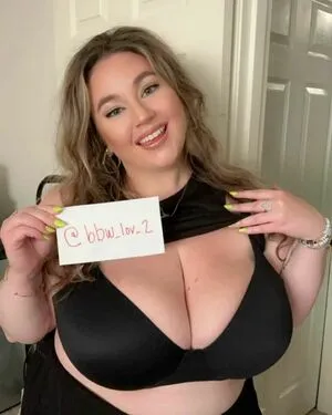 Plump Bombshell OnlyFans Leaked Free Thumbnail Picture - #ZMHXVxvqz7