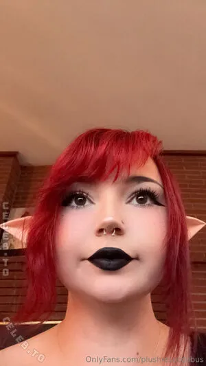 Plushiesuccubus OnlyFans Leaked Free Thumbnail Picture - #5hbbI28pJJ