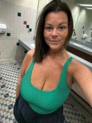 Plussize Andfine OnlyFans Leaked Free Thumbnail Picture - #BnnMETFwlv