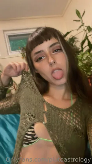 Plutoastrology OnlyFans Leaked Free Thumbnail Picture - #WXKdkMxV81