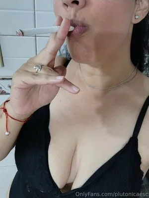 Plutonicaesc OnlyFans Leaked Free Thumbnail Picture - #5srmmhis7d