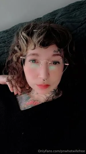 Pnwhotwifefree OnlyFans Leaked Free Thumbnail Picture - #8B6ORRdbqx
