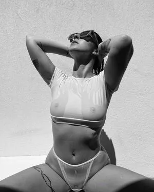 Poetique Girl OnlyFans Leaked Free Thumbnail Picture - #kc90Uy8vkc