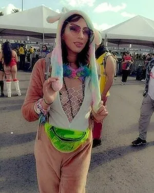 Poisen Xx OnlyFans Leaked Free Thumbnail Picture - #I3cleGRrKA