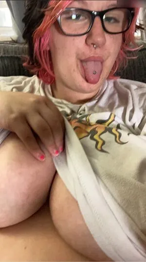 Poison Ivyy04 OnlyFans Leaked Free Thumbnail Picture - #cNN4AUqtQ6