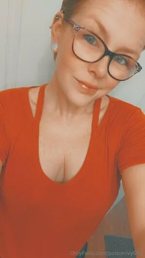 Poisonivy042 OnlyFans Leaked Free Thumbnail Picture - #JTisa6yB1l