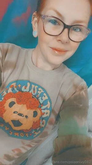 Poisonivy042 OnlyFans Leaked Free Thumbnail Picture - #bzTENeWozy