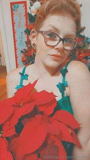 Poisonivy042 OnlyFans Leaked Free Thumbnail Picture - #o54c0tYf3N