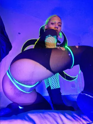 Poisonwish OnlyFans Leaked Free Thumbnail Picture - #ANne1fM0gb