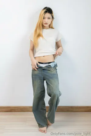 Pole Light OnlyFans Leaked Free Thumbnail Picture - #7ao6x7EVMF