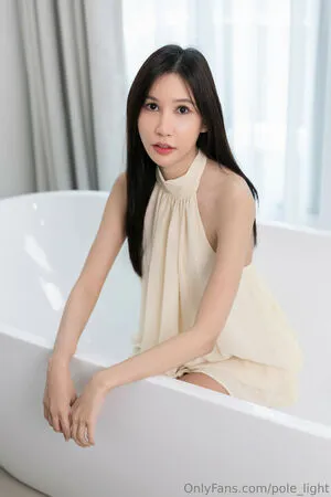 Pole Light OnlyFans Leaked Free Thumbnail Picture - #P5KZwYu253