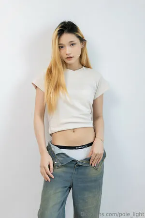 Pole Light OnlyFans Leaked Free Thumbnail Picture - #fmHItdCU0F