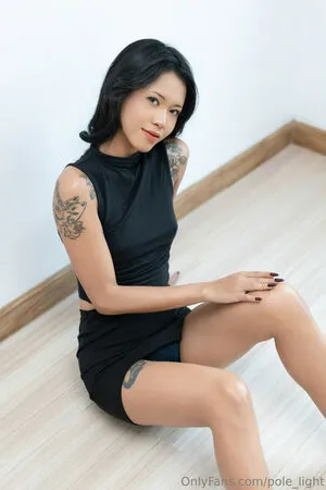 Pole Light OnlyFans Leaked Free Thumbnail Picture - #i3FH4FryOy