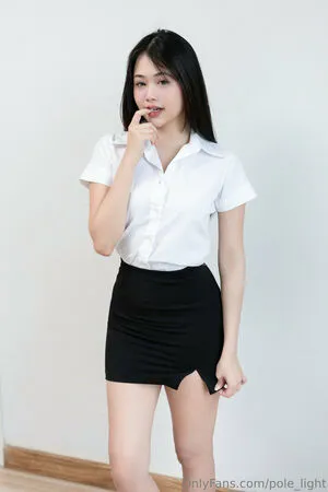 Pole Light OnlyFans Leaked Free Thumbnail Picture - #q3x8Xabkk2