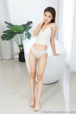 Pole Light OnlyFans Leaked Free Thumbnail Picture - #vNvhm67KSP