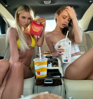 Polina Malinovskaya OnlyFans Leaked Free Thumbnail Picture - #2P8UGIzaYB