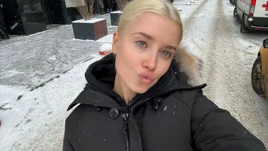 Polina Malinovskaya OnlyFans Leaked Free Thumbnail Picture - #FYW2CGHnDz