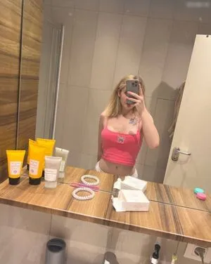 Polizistin Julia OnlyFans Leaked Free Thumbnail Picture - #fyoZwXrxsD