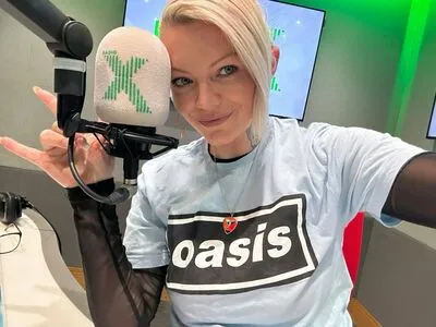 Polly James OnlyFans Leaked Free Thumbnail Picture - #NvrAR6EkCZ