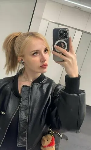 Polly Yangs OnlyFans Leaked Free Thumbnail Picture - #tcpIS5IYus