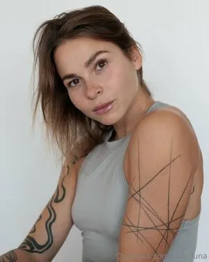 Poly Luna OnlyFans Leaked Free Thumbnail Picture - #Vk8c98rjn5