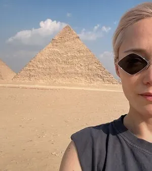 Pom Klementieff OnlyFans Leaked Free Thumbnail Picture - #fMv4in3w4e