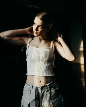 Pommelien Thijs OnlyFans Leaked Free Thumbnail Picture - #34ZplNzsa5