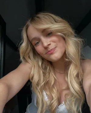 Pommelien Thijs OnlyFans Leaked Free Thumbnail Picture - #6s5vPbHMQ2