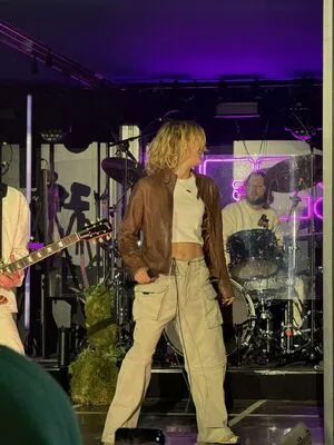 Pommelien Thijs OnlyFans Leaked Free Thumbnail Picture - #7p4bg9du2Y
