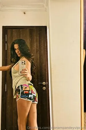 Poonampandeytv OnlyFans Leaked Free Thumbnail Picture - #XlONoEImfr