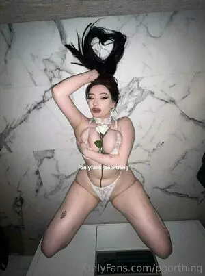 Poorthing OnlyFans Leaked Free Thumbnail Picture - #8VC3S0KKP8