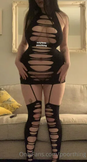 Poorthing OnlyFans Leaked Free Thumbnail Picture - #ABrsiJEutD