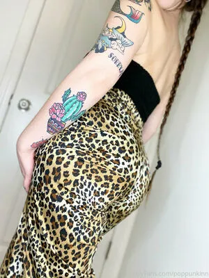 Poppunkinn OnlyFans Leaked Free Thumbnail Picture - #T9W7yU7qzy
